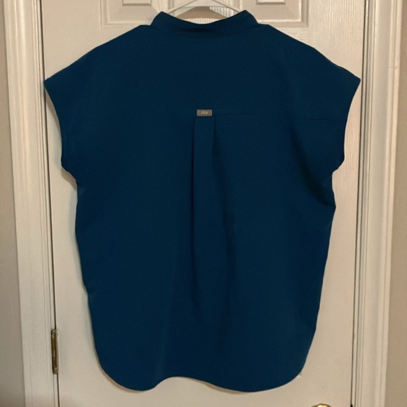 Figs Small Rafaela Top in Alps Blue - Picture 3 of 3